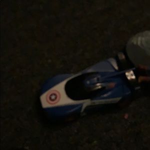 Meet your Posher, Jonathan